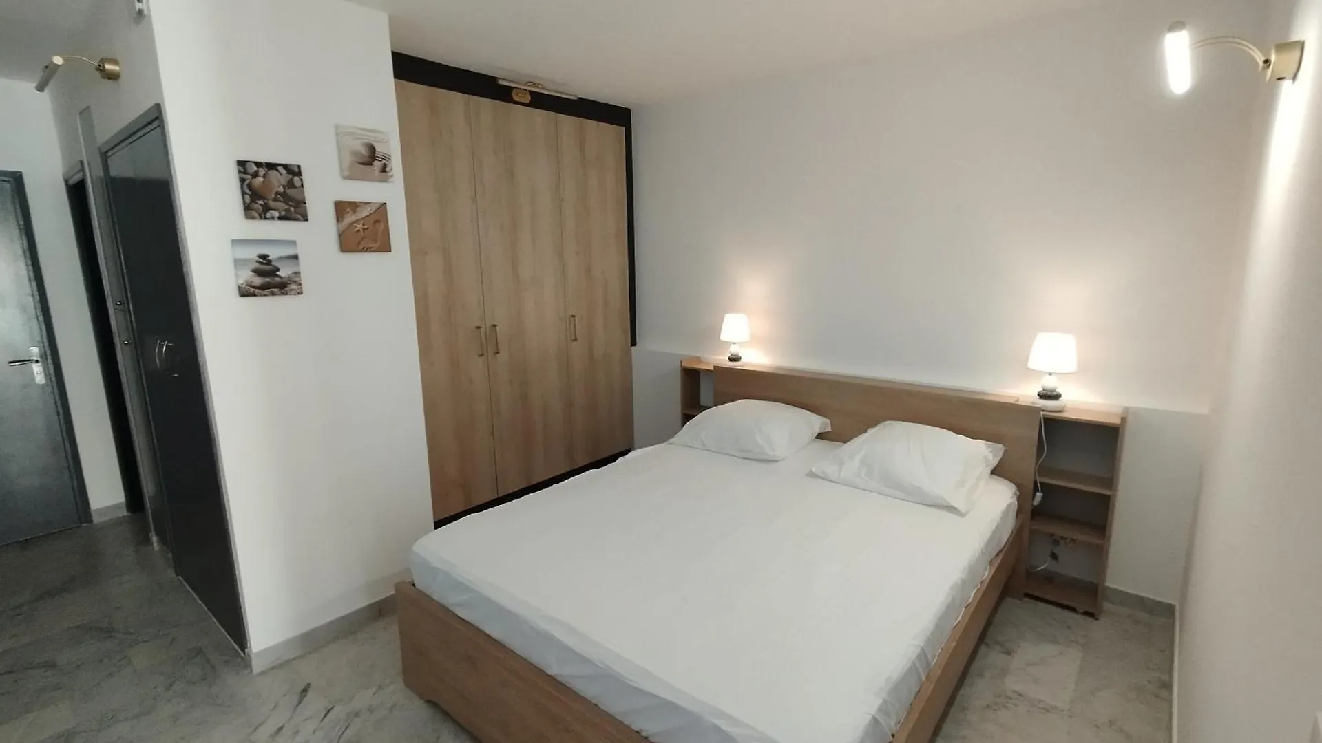 Apartamento Appartement Terrasse, Centre-Ville, 5 Min De La Plage Cavalaire-sur-Mer