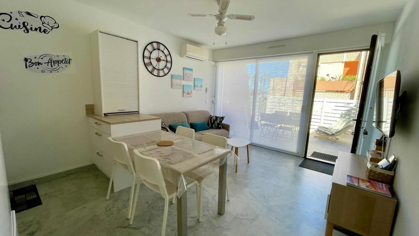 Apartamento Appartement Terrasse, Centre-Ville, 5 Min De La Plage Cavalaire-sur-Mer